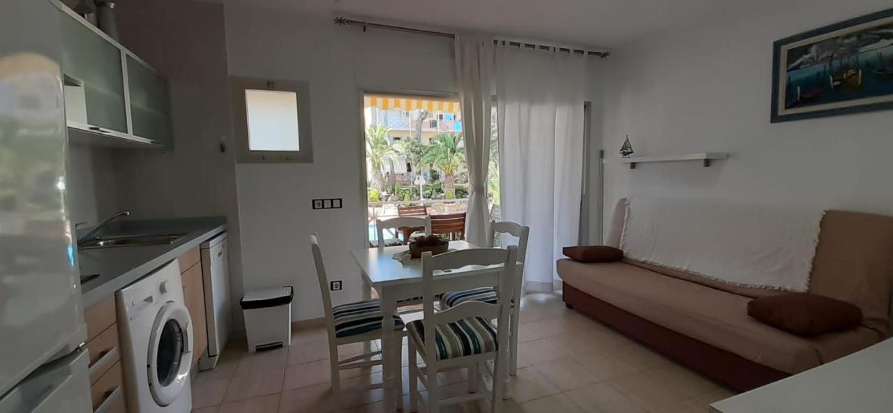 Cala Del Pi Apartment *